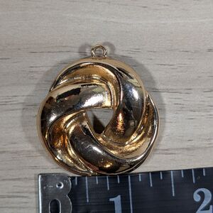 Vintage Gold Tone Knot Pendant Large Statement Necklace Charm 1.5”